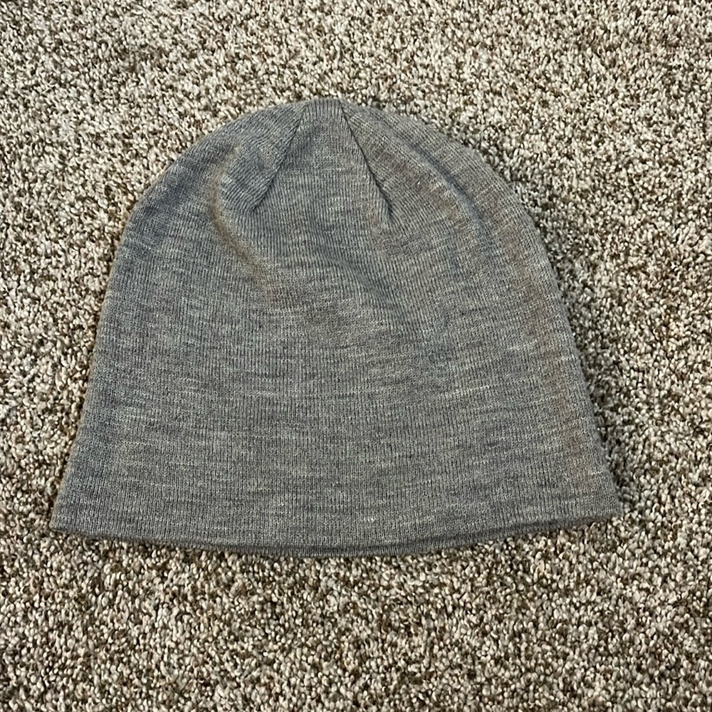 Grey beanie